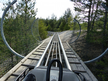 Forest, dunes, sand and sun: variety is guaranteed on the MonteCoaster ride.
