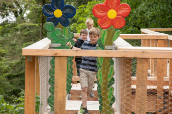 The adventure stations provide thrills during the balancing act at dizzy heights.