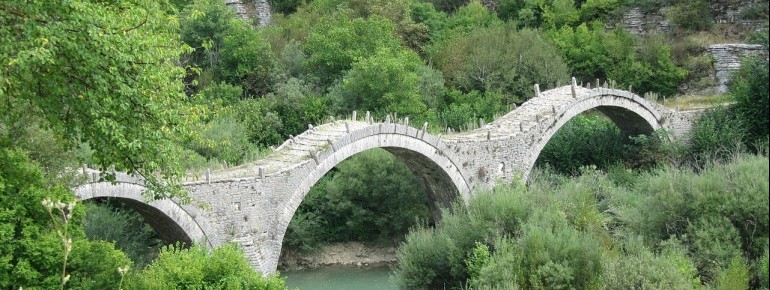 The three curved stone bridges