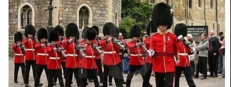 Don&#39;t miss the impressive "Change the Guard" procession!