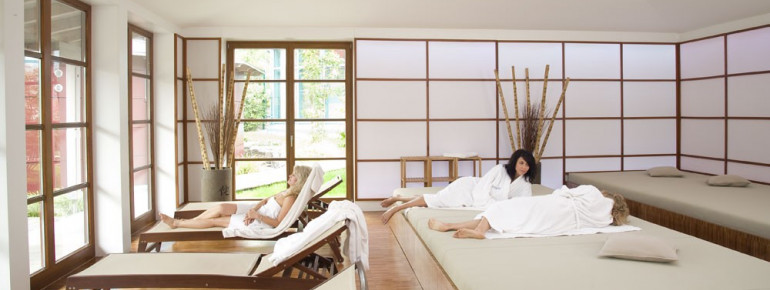 Sauna relaxation room