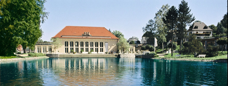 The bath is located in the region Bad Brambach.