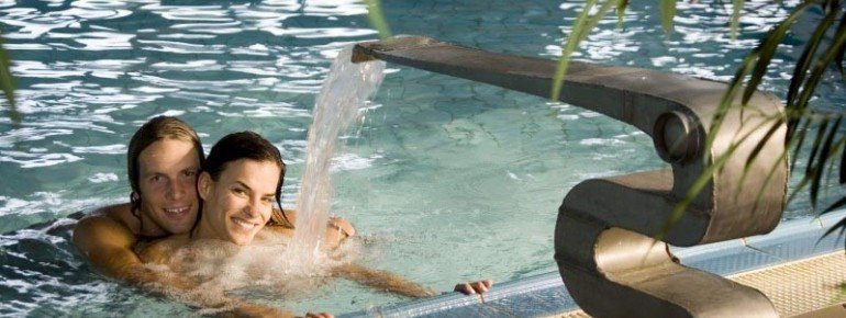 Badespaß in der Aqualon Therme