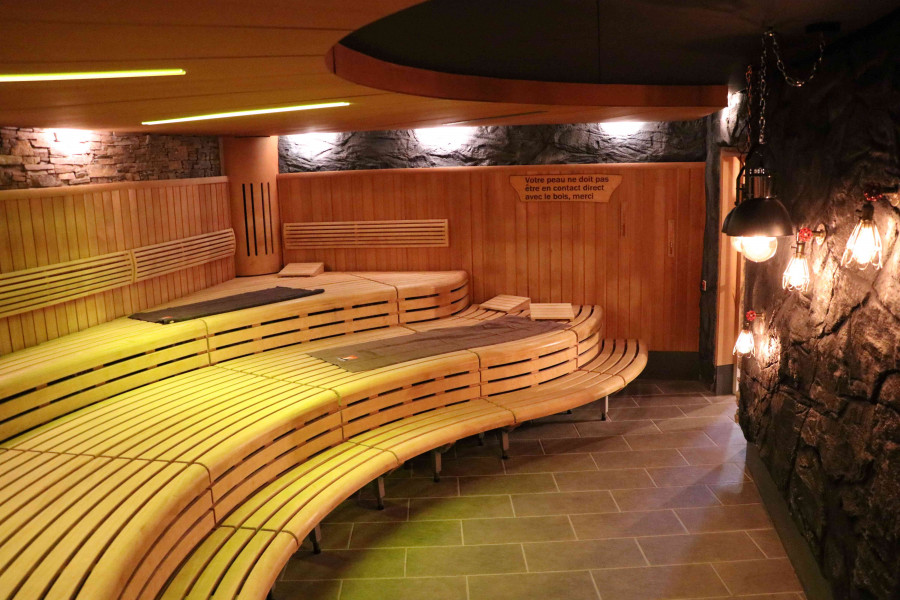 Calypso Bade und Saunawelt Saarbrücken • Schwimmen • Wellness