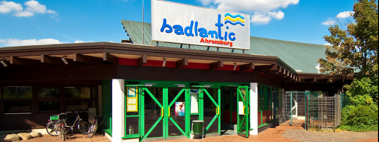 Das Badlantic bietet alles, was einen tollen Tag im Schwimmbad ausmacht.