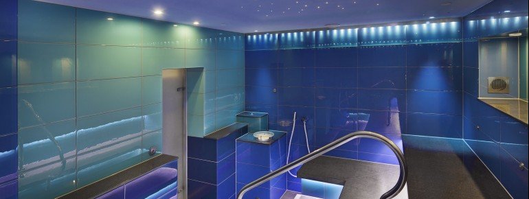 Isländisches Sole-Dampfbad Strokkur