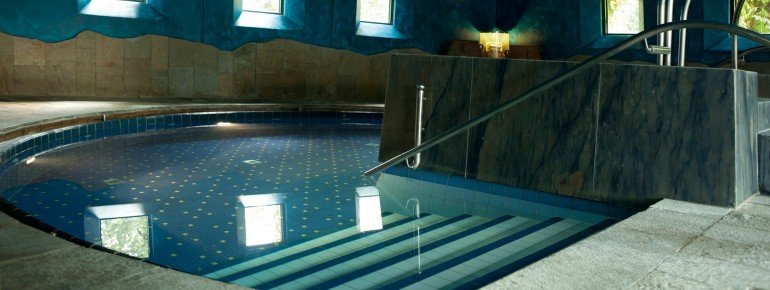 Die Heiß-Kalt-Grotte wirkt vitalisierend und entspannend zugleich.