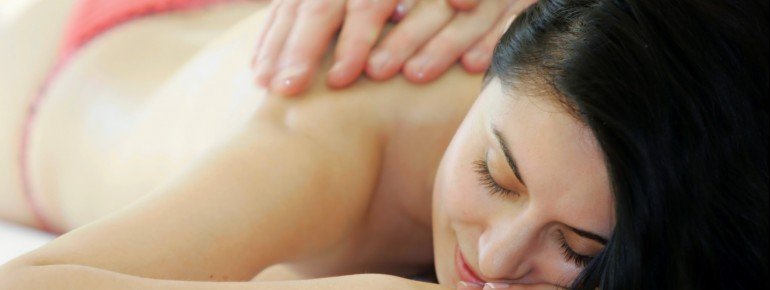 Verwöhne dich mit Gesundheitsmassagen