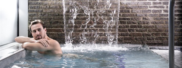 Das Bad Gasteiner Thermalwasser ist reich an Mineralien, stammt aus den Tiefen der Berge und unterstützt die Regeneration.