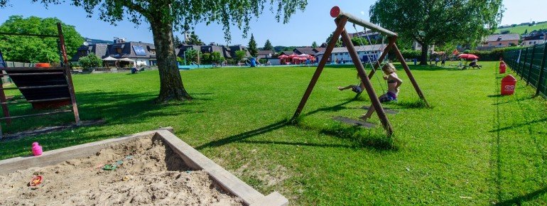 Auch einen Spielplatz für Kinder gibt es.