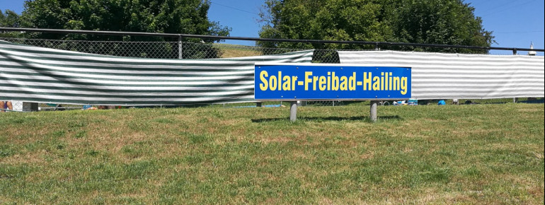 Solarbeheizt seit 1999 präsentiert sich das Freibad Hailing nach seiner Renovierung in bestem Zustand.