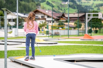 Minigolf spielen