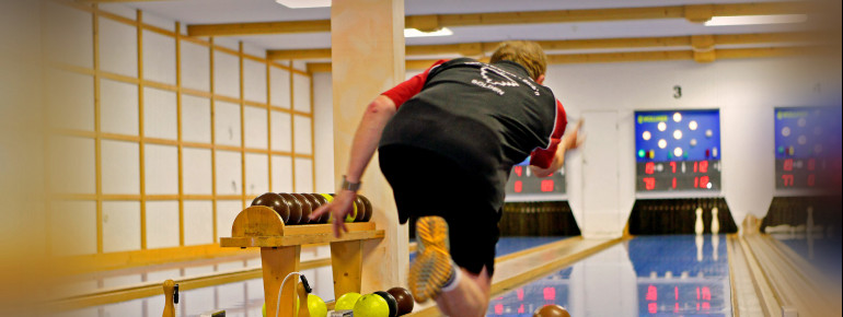 Auch eine Kegelbahn gibt es.