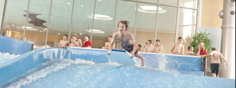 Highlight im Gezeitenland: die Surfanlage FlowRider®