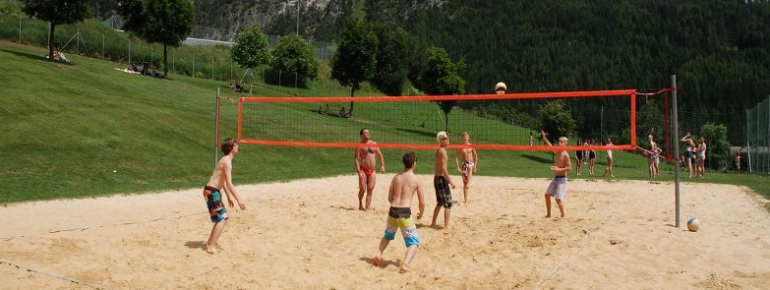 Hier wird ordentlich gebaggert & gepritscht!