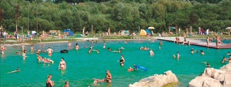 Badespaß pur verspricht das Inselbad Bad Abbach
