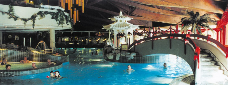Die Therme nimmt Besucher auf eine Reise nach Fernost mit