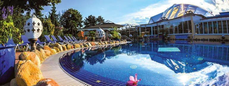 Erholung pur im Außenbereich der Saunalandschaft