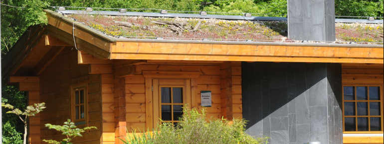 Die Schiefersauna ist mit ihrem 100°C nur war für hartgesottene Saunafans