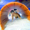 Rutschen, Fontänen und Wasserspiele machen das Kleinkinderbecken zum Lieblingsplatz der jüngsten Besucher.