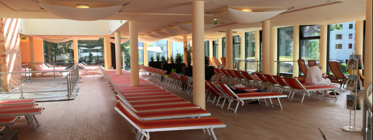 Im Innenbereich findet jeder noch einen Liegeplatz.