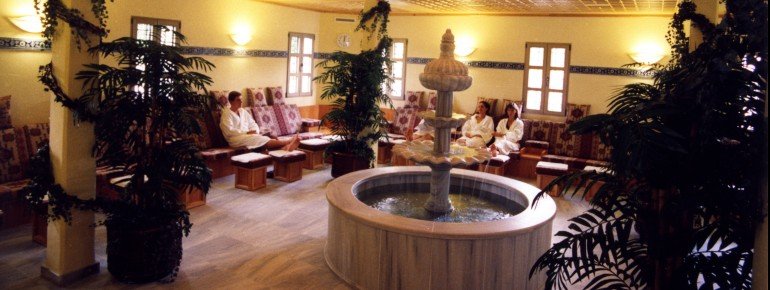 Zur Ruhe kommen im orientalischen BadeTempel