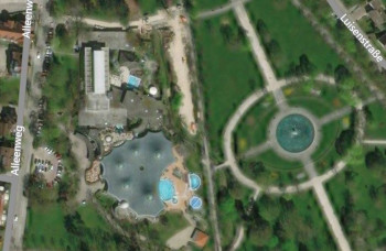 Die Solemar Therme liegt direkt am Kurpark.