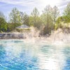 Dampfendes Außenbecken im Solemar