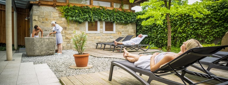 Entspannen im Saunagarten
