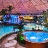 Die Therme Erding ist täglich bis spät abends geöffnet.