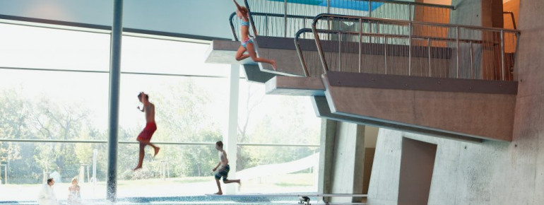 Gesprungen wird hier von 1, 3 und 4 Metern Höhe.