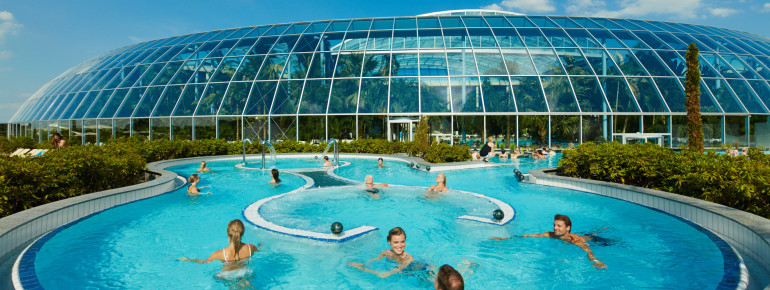 Außenbecken mit Südseeströmung