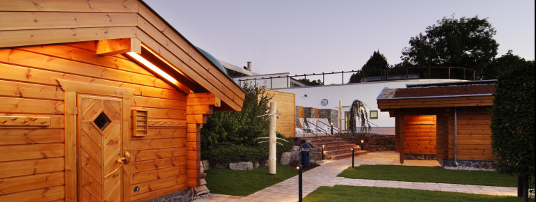 Saunalandschaft in der Thüringen Therme