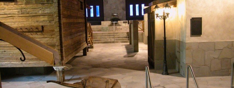 Im stilvoll errichteten Saunadorf kommen Saunaliebhaber voll auf ihre Kosten.