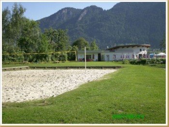 500 m² Beachvolleyballfeld stehen hier zur Verfügung