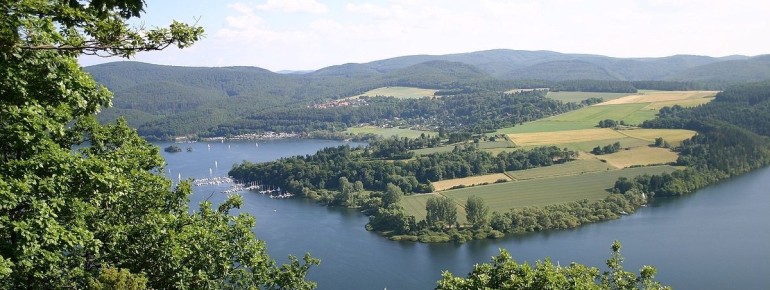 Blick von Basdorf auf den Edersee