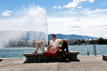 Die 140 m hohe Wasserfontäne Jet d'eau ist das Wahrzeichen von Genf.