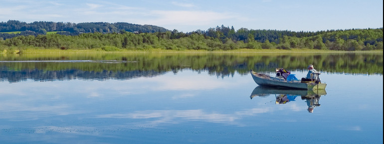 Aus Naturschutzgründen dürfen nur Fischer den Grabensee mit dem Boot befahren.
