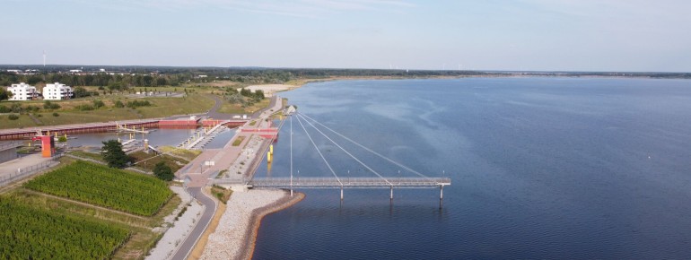 Gäste erwartet der Hafen mit ca. 130 Bootsliegeplätzen.