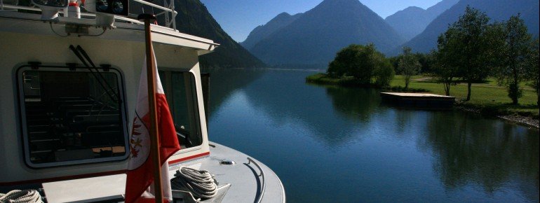 Auch Bootstouren kann man auf dem Heiterwanger See machen.