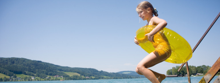 Der Irrsee zählt zu den wärmsten Seen im Salzkammergut.