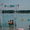 Ob beim Schwimmen, Planschen oder Stand-Up-Paddling – am Lupa Beach ist für jeden das passende Badevergnügen dabei.