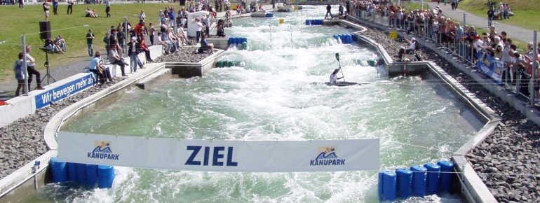 Jede Menge Spaß erwartet dich an der Kanuschleuse zwischen Markkleeberger See und Störmthaler See
