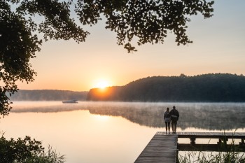 Toller Sonnenuntergang über dem Mirower See.