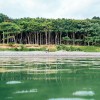 Direkt unterhalb der Promenade gelegen, ist der Hauptstrand bequem über Treppen oder den Serpentinenweg erreichbar.
