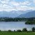 Blick über den Riegsee mit dem Ester-, Wetterstein- und Ammergebirge im Hintergrund