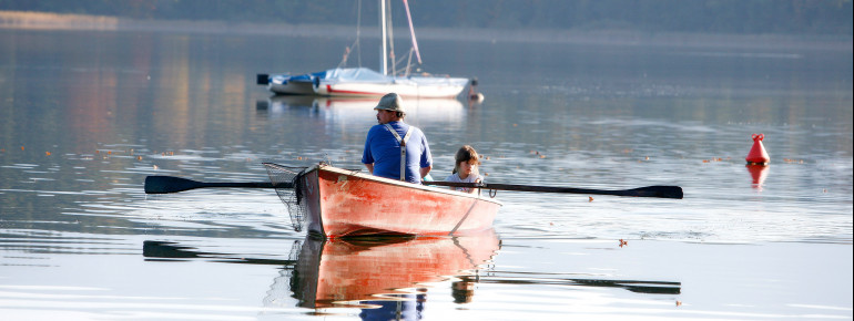 Fischer gibt es am Simssee natürlich auch noch.