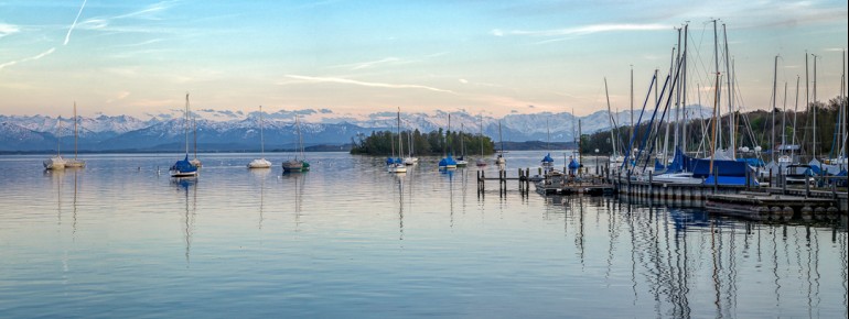 Segeln mit Alpenblick