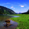 Der Vilsalpsee beeindruckt mit kristallklarem Wasser.