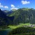 Der Vilsalpsee liegt idyllisch eingebettet im Tannheimer Tal.